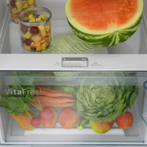 25399046_CTN29S02NI_PGA5_def BOSCH Series 4 free-standing fridge-freezer with freezer at top 168 x 60.5 cm